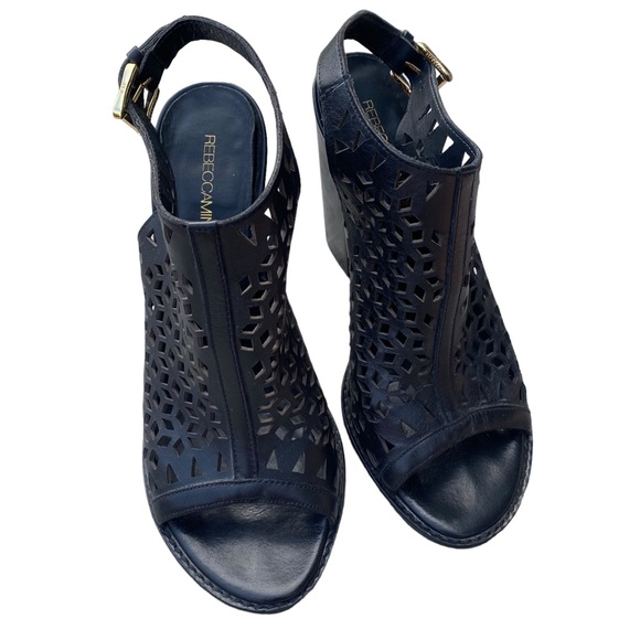 Rebecca Minkoff Black Leather Laser
Cut Peep Toe Block Heel Booties 8.5M - Picture 3 of 15